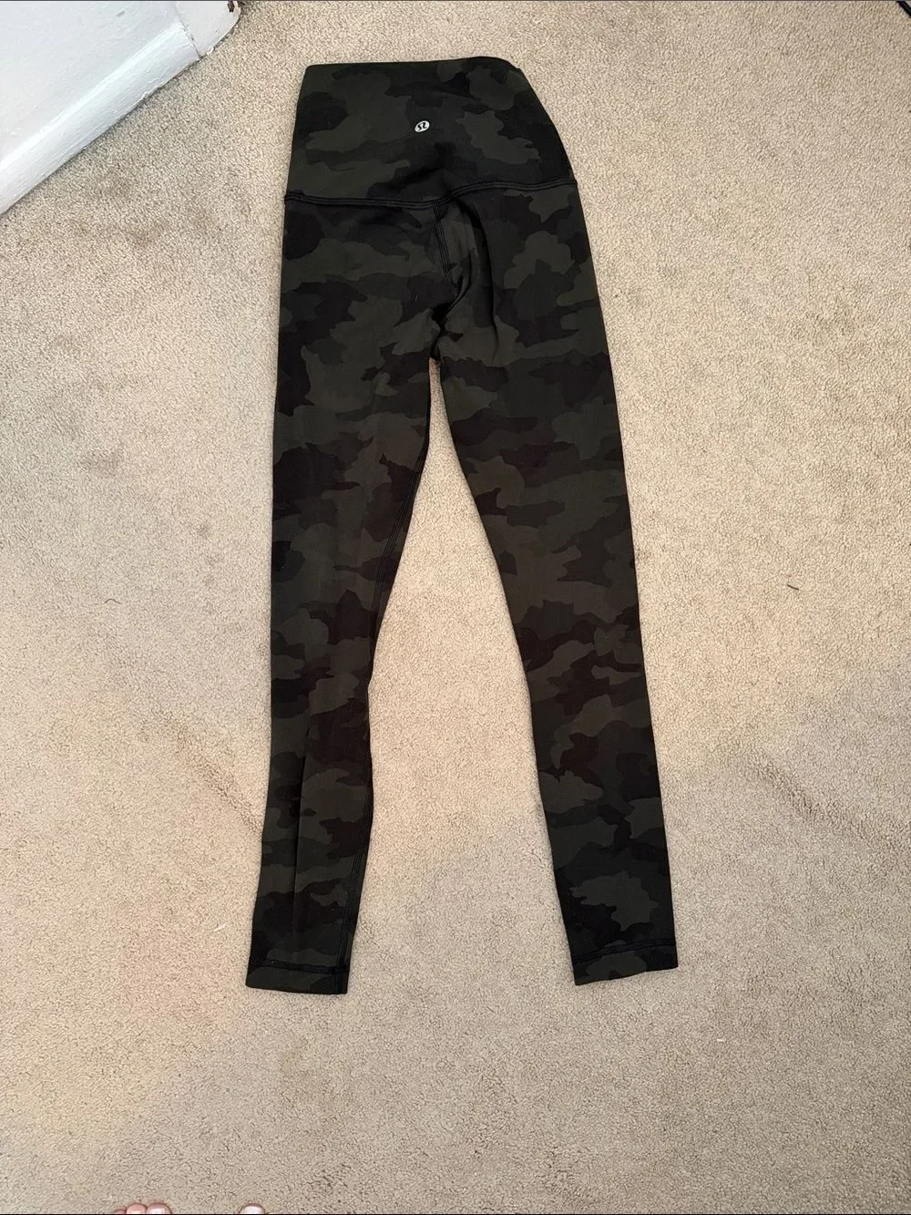 Lululemon Align 25” 0 High-Waist Camo Leggings - Dark Green/Black